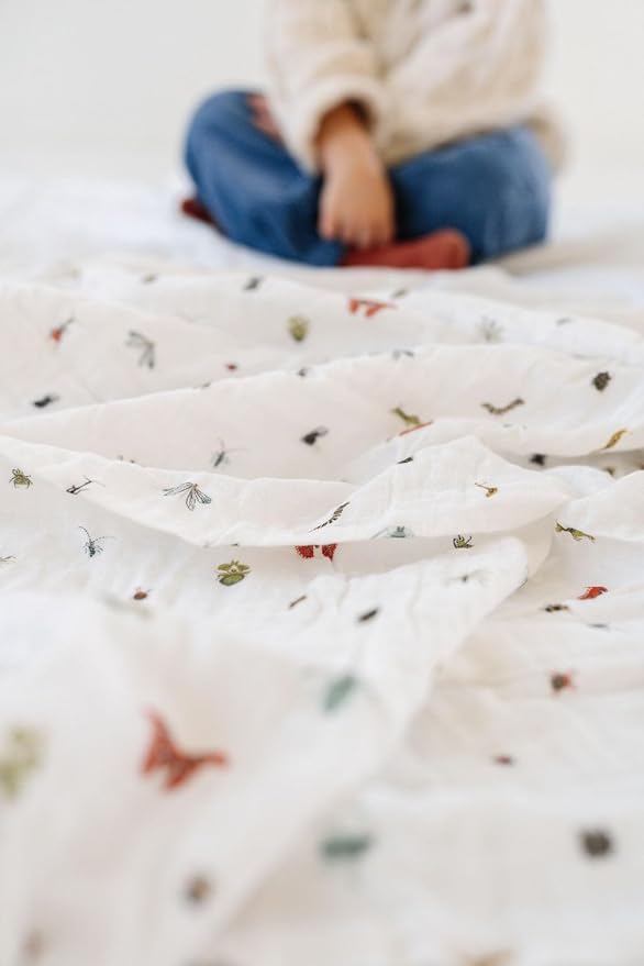 CLEMENTINE KIDS Muslin Infant Swaddles (Cutie Crawlies)