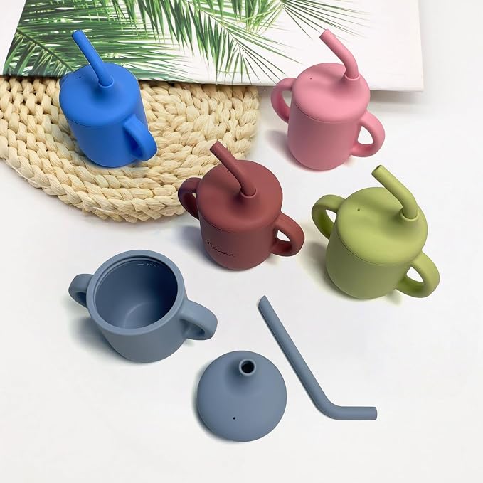 Silicone Baby Sippy Cups Training Cup Straw Cup, Shatterproof Toddler Sippy Cups with Straw, Silicone Drinking Training Cup Silicone Baby Training Cup for Infants Toddlers and Kid (Green)