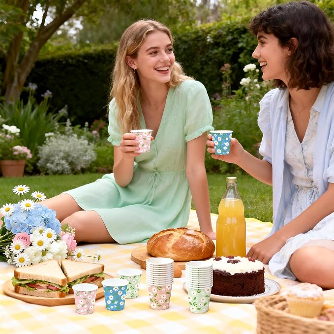 WRAPAHOLIC 3oz Paper Cups - 100 Pack Disposable Bathroom Cups with Daisy Floral and Leaf Design, Small Mouthwash Cup for Toothbrush Rinse, Home Bathroom, Picnic, BBQ, Travel and Tea Party
