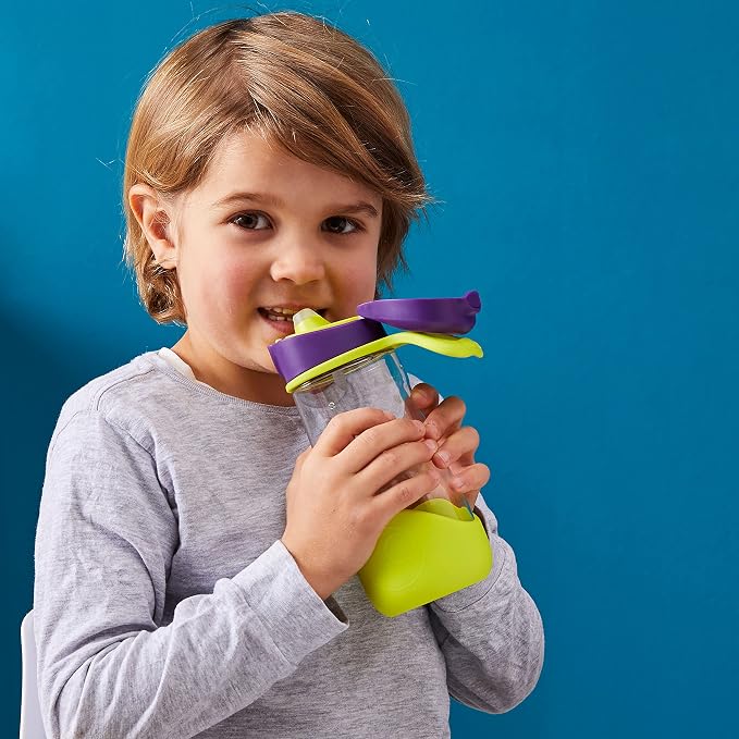 b.box 15oz Sport Spout Kids Water Bottle for School, Sports, Daycare - No-Straw Design for Easy Cleaning - Leakproof - Ergonomic Triangle Grip - Dishwasher Safe, BPA Free, PFAS Free - Passion Splash