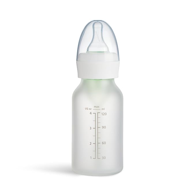 Munchkin Bond Glass Baby Bottles, Anti Colic Baby Bottles for Newborns, 4 oz Silicone Coated BPA Free Slow Flow Bottles for Breastfed Babies, Infant Feeding Bottle Set, 2 Pack, White