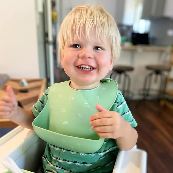 Silicone Baby Bibs Adjustable Fit Baby Bib Waterproof Bibs Baby Eating Supplies Feeding Supplies