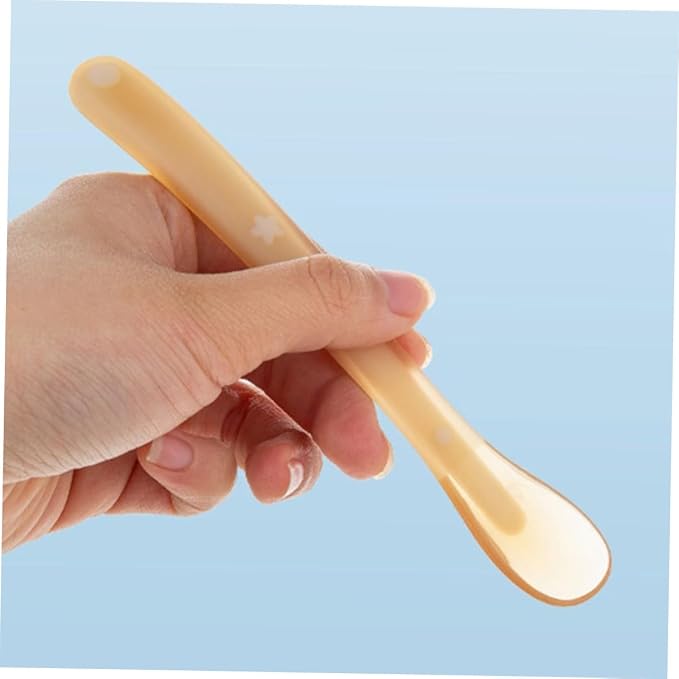 Silicone Spoon for Weaning Soft-tip Feeding Utensil with Wide Head and Nonslip Handle Feeding Tableware Safe for Sensitive Complexion Light Yellow