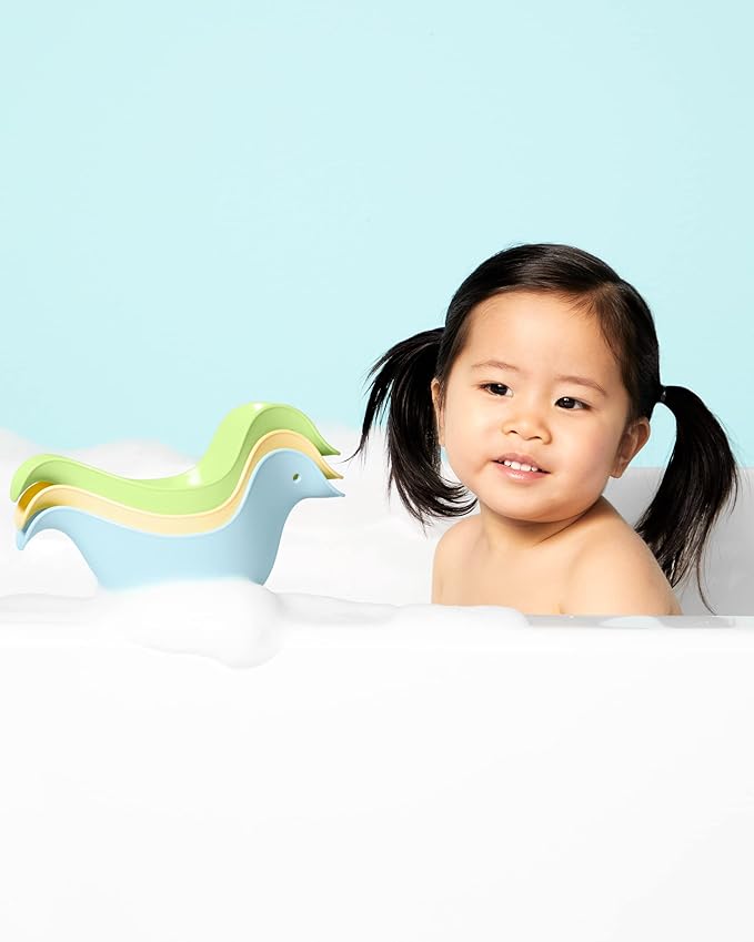 Simple Joys by Carter's Duck Rinse Cups and Squirties Bath Toy Bundle