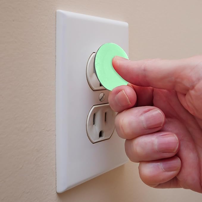 Pure Avocado Green Pattern Outlet Covers for Electrical Power Baby Proofing Wall Socket Protector Child Proof Outlet Protector - Electrical Insulation