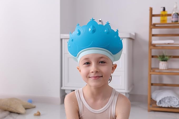 Baby Shower Cap Shield, Baby bath set shower cap/water cup/massage brush,Visor Hat for Eye and Ear Protection for 0-9 Years Old Children,Cute Crown Shape Makes the Baby Bath More Fun (Blue)