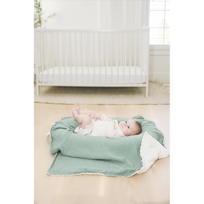 Konssy Baby Blankets for Unisex Boys Girls, Super Soft Nursery Minky Blankets with Muslin Cotton Front and Dotted Fleece Backing, Printed Bed Throws Newborn