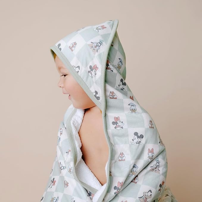 Copper Pearl Premium Knit Hooded Bath Towel Mickey Mouse & Friends