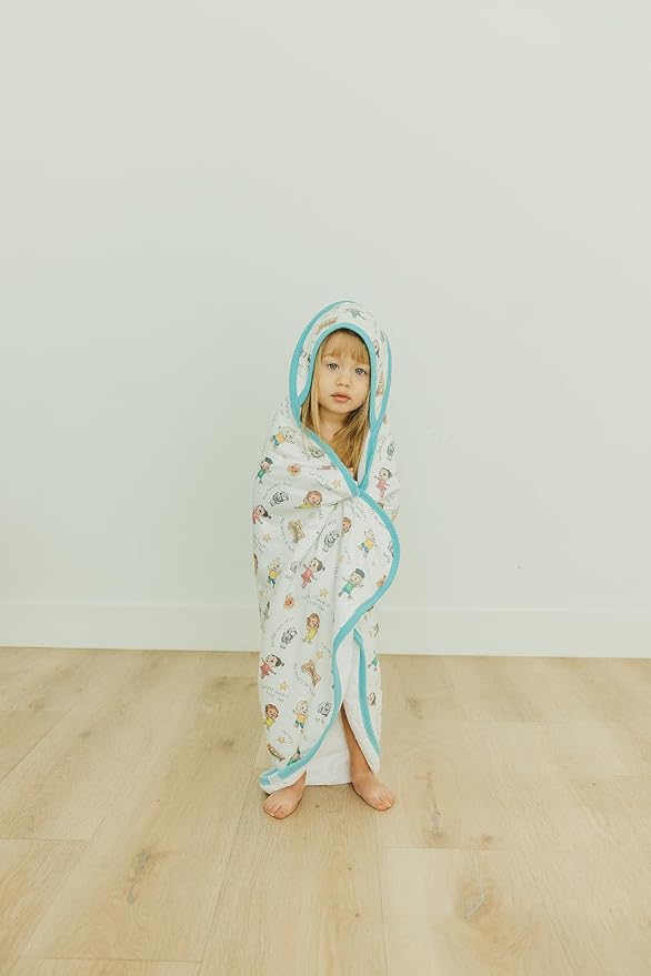 Copper Pearl Premium Knit Hooded Bath Towel CoComelon Friends