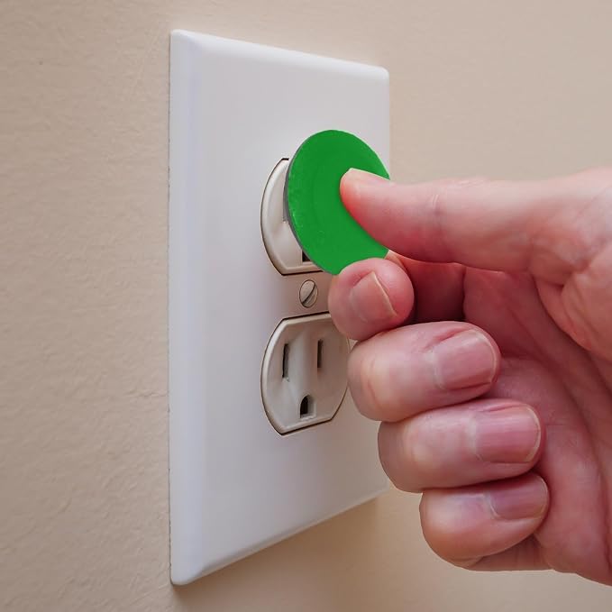 Pure Plant Green Color Outlet Covers for Electrical Power Baby Proofing Wall Socket Protector Child Proof Outlet Protector - Electrical Insulation