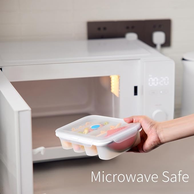 Divided Snack Serving Tray with Lid, Silicone Food Storage Box, Portable Snack Container with 4 Compartments, Microwave & Dishwasher Safe, White, Divided Bento Snack Box for Work, Travel or Picnics