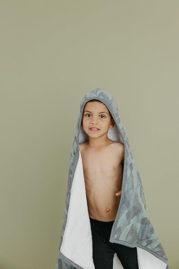 Copper Pearl Hooded Bath Towels Premium Knit/Terry Cloth Toddler Towels with Hood, Pockets, and Cool Designs - Great to Gift and Make Bath Time Fun - Big Kids Hooded Towel, Hunter
