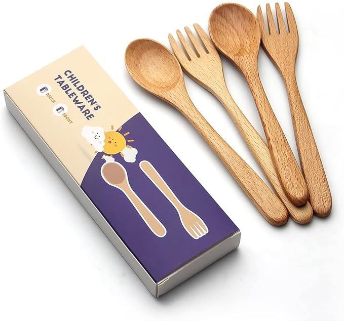 YFWOOD 4-Pieces Natural Wooden Children's Safe Flatware, 2 x Child Forks, 2 x Children Spoons, Kids Utensils Set Hand polishing Anti-slip Portable and ultra light