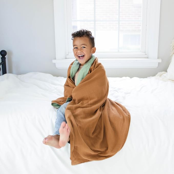 Leyl&Ari Basic Toddler Blanket | Organic Baby Blanket for Boys Girls | Gender Neutral Newborn Essentials (Sage/Sienna)