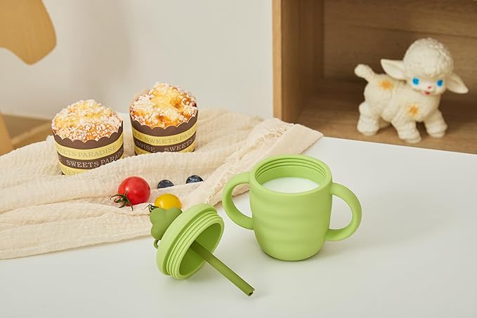 Silicone Baby Feeding Gift Set ??Suction Plate, Bowl, Training Cup, Fork, Spoon & Bib (6-Piece) (Green)