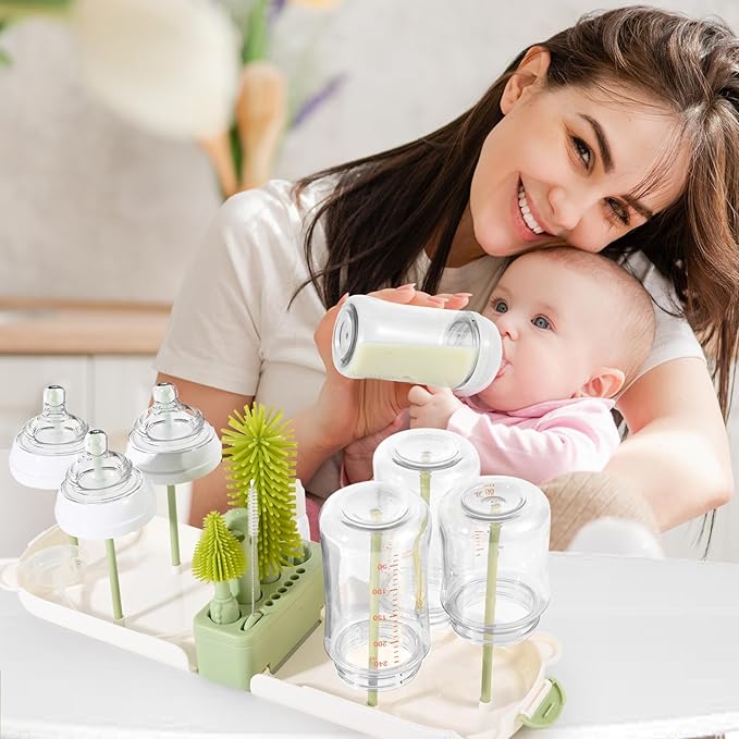 Travel Baby Bottle Cleaner Kitï¼?-in-1 Baby Bottle Brush Set for Travel and Home, All-in-One Baby Bottle Washing Kit: Integrated Cleaning & Drying System for Bottles and Breast Pump Parts (Green)