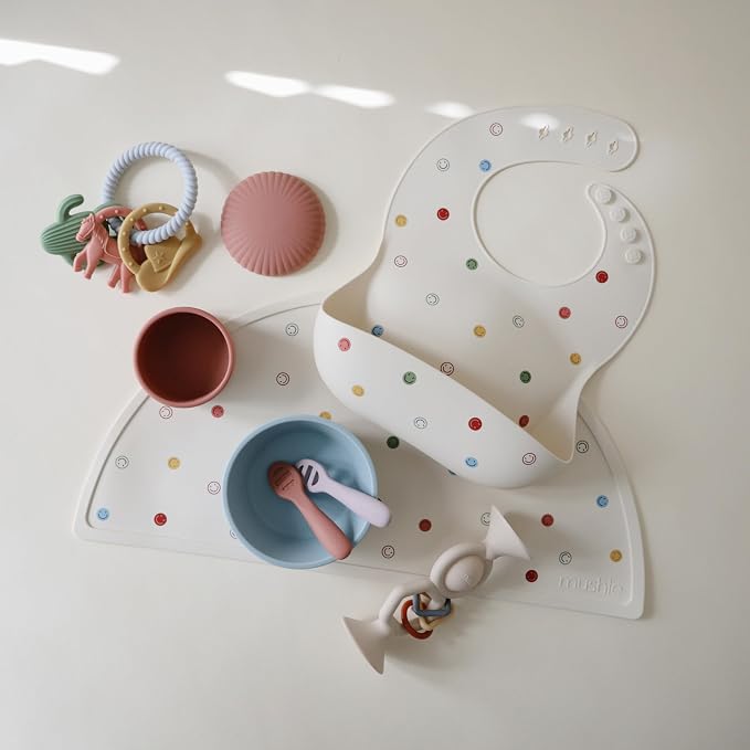 mushie Silicone Placemat for Kids | BPA-Free Non-Slip Design (Smiley Face)