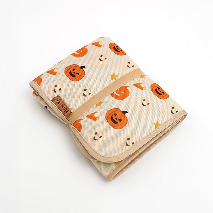 Hamur Home Portable Changing Pad ??Waterproof, Washable & Easy Wipe Clean, Foldable Travel Baby Changing Mat for Diaper Bag, Compact & Lightweight, Must-Have for Newborns (Halloween Pattern)