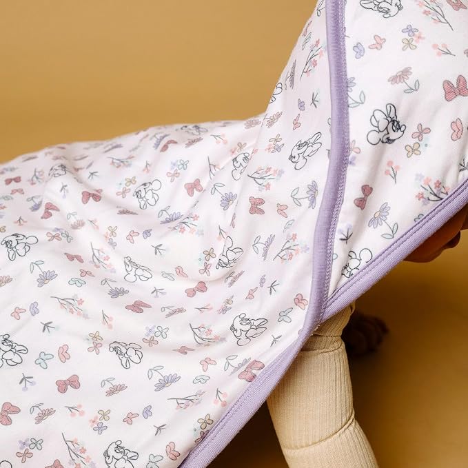 Copper Pearl Premium Knit Hooded Bath Towel Minnie Mouse's Bowquet