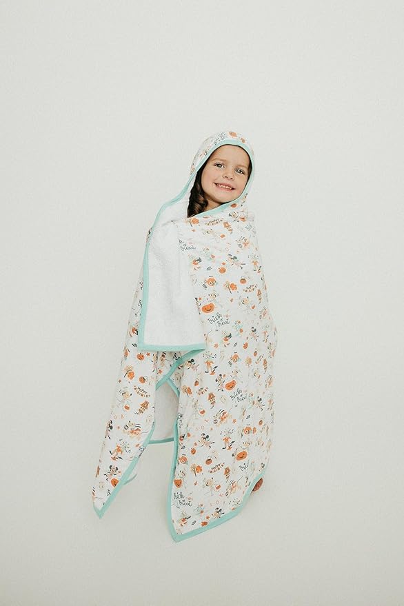Copper Pearl Premium Big Kid Hooded Towel 'Mickey Mouse's Boo Bash' - One Size