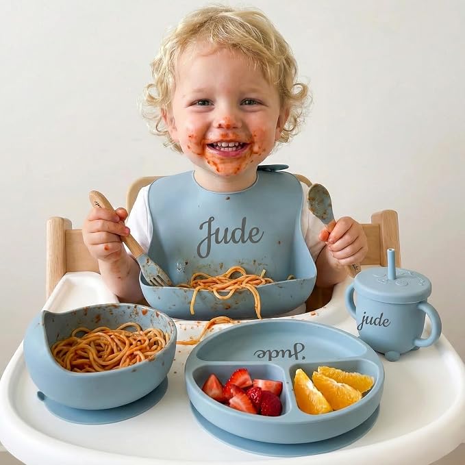 Personalized Silicone Baby Feeding Set with Engraved Name - Custom Baby Bib, Suction Plate, Bowl and Spoon - Silicone Weaning Set - Ideal First Birthday