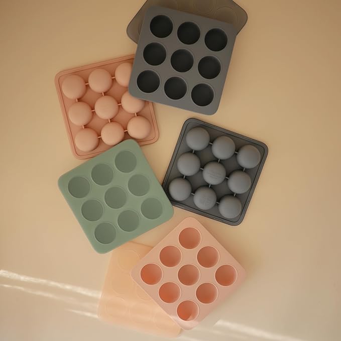mushie Silicone Baby Food Freezer Tray with Lid | 9 Cups x 1.5oz | BPA Free Storage Container (Cambridge Blue)