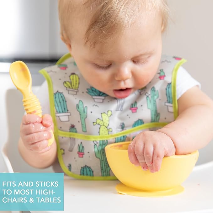 Bumkins Baby Bowl, Silicone Feeding Set with Suction for Baby and Toddler, Includes Spoon and Lid, First Feeding Set, Training Essentials for Baby Led Weaning for Babies 4 Months Up, Pineapple