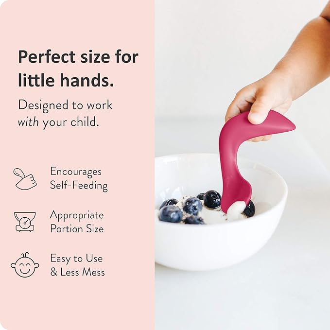 Right-Handed Curved Baby Spoons First Stage Infant Baby Led Weaning Soft-Tip Easy on Gums Training Teething Spoon Self Feeding Silicone Toddler Food Utensils