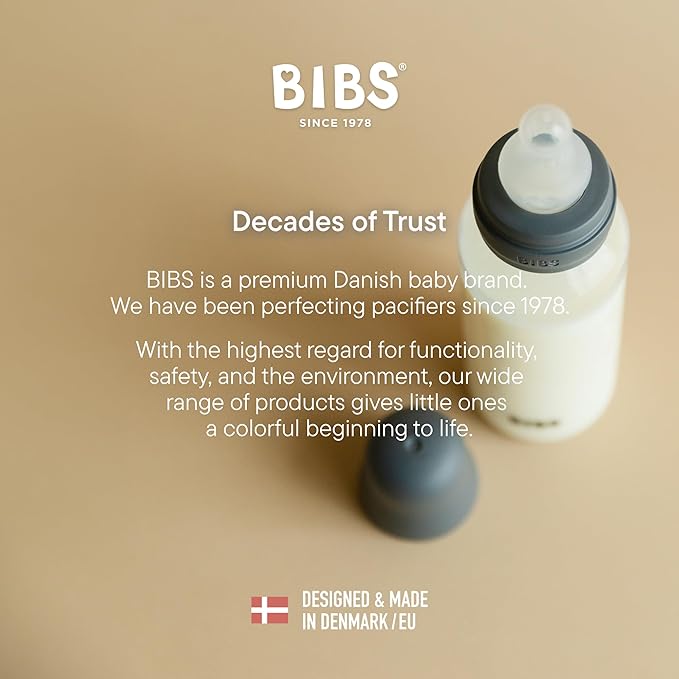 BIBS Baby Bottle 5 oz / 150 ml Silicone Nipple - Anti-Colic, BPA-Free, Round Nipple, Slow Flow, Lightweight & Easy to Clean, Suitable for Newborns 0+ Years - Sage