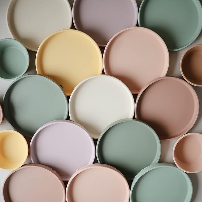 mushie Classic Silicone Suction Plate | BPA-Free Non-Slip Design (Powder Blue)