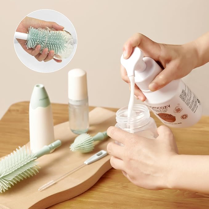 Momcozy Bottle Brush Kit Green & Momcozy Bottle Brush Cleaning Fluid