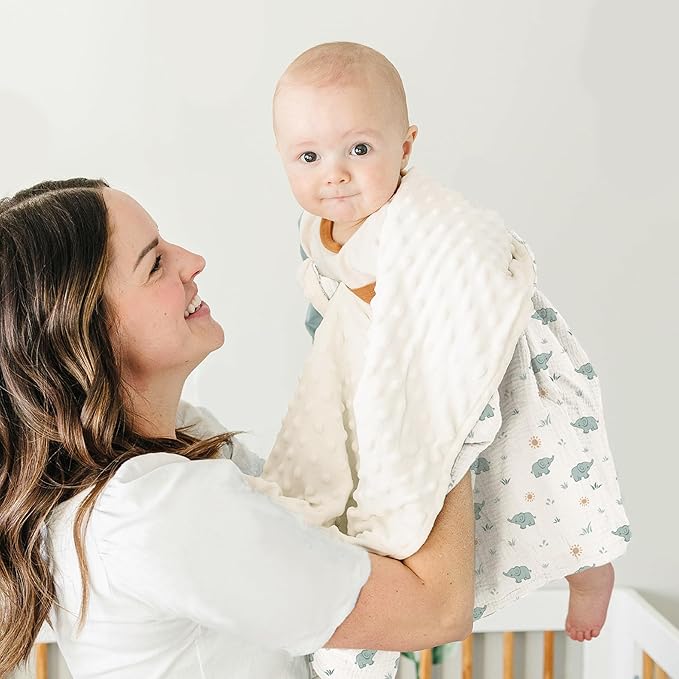 Konssy Baby Blankets for Unisex Boys Girls, Super Soft Nursery Minky Blankets with Muslin Cotton Front and Dotted Fleece Backing, Printed Bed Throws Newborn