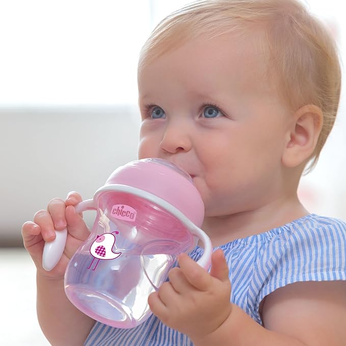 Chicco 7oz. Transition Sippy Cup with Silicone Spout and Spill-Free Lid | Calibration Markings | Removable Handles | Top-Rack Dishwasher Safe | Easy to Hold with Ergonomic Indents | Pink| 4+ Months