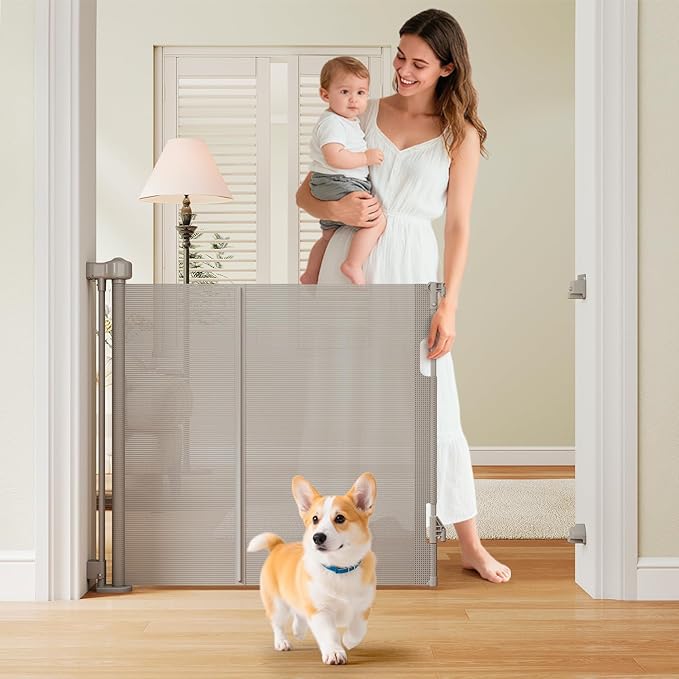 Miumoon One-Hand Operation Retractable Baby Gates, 71 inch Retractable Gate with Reinforced Strip Design to Prevent Crawling Through, 6 FT Retractable Dog Gate for Stairs, Doorways, Hallways
