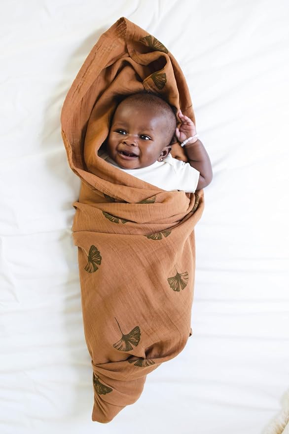 Leyl&Ari Muslin Baby Swaddle Blanket 100% Organic Cotton Recieving Wrap (Ginkgo/Olive Green Set)
