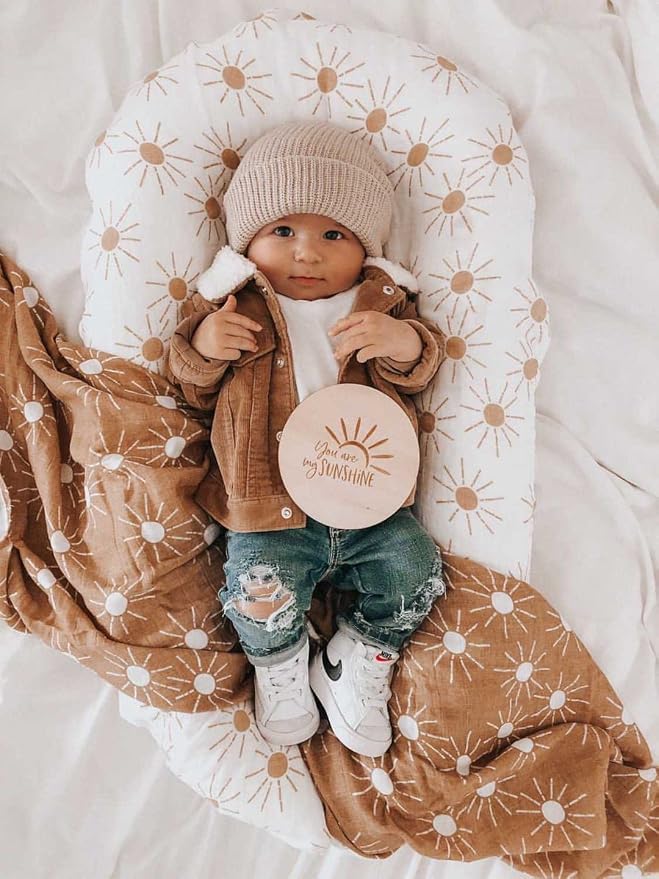 Miaoberry 100% Organic Sunshine Baby Muslin Swaddle Blankets for Boy or Girl with Hat and Wooden Hello World Newborn Sign, Gender Neutral Newborn Photography Outfits, Unisex Birth Announcement Sign