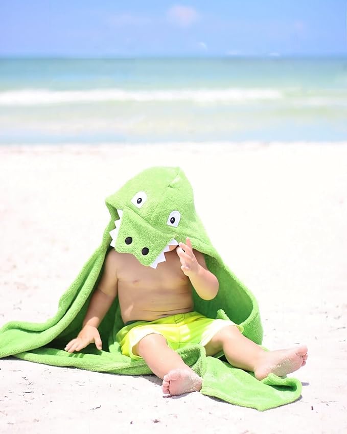 Hooded Baby Towel for Kids 2-8 | Large 100% Cotton Baby Towel for Boys or Girls | Unisex Cute Alligator Bath Towels for Babies and Toddlers in Green