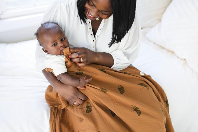 Leyl&Ari Muslin Baby Swaddle Blanket 100% Organic Cotton Recieving Wrap (Ginkgo/Olive Green Set)