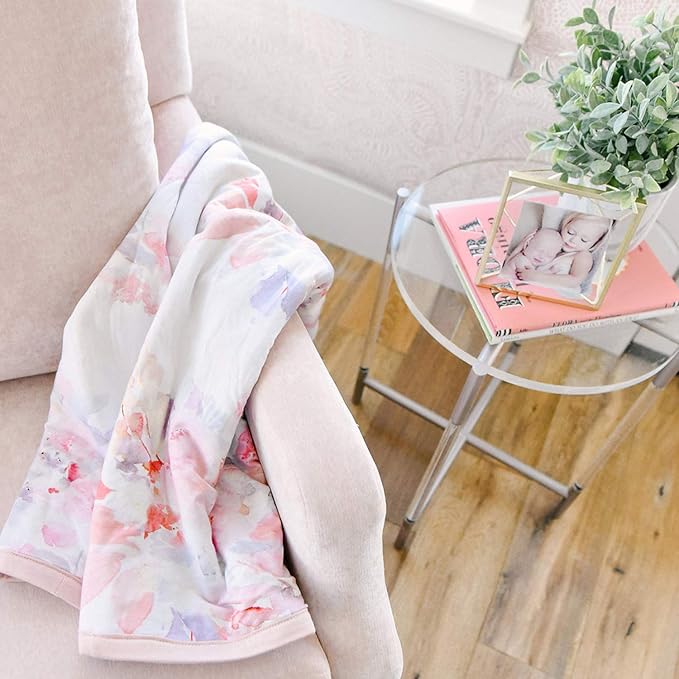 Oilo Baby Blanket, Luxury Soft Plush Chenille Backing & Organic Cotton Jersey Print, Double Layered, 30" x 40", Rolled Jersey Edge Trim, Machine Wash, Perfect for Infant or Toddlers, Prim Floral