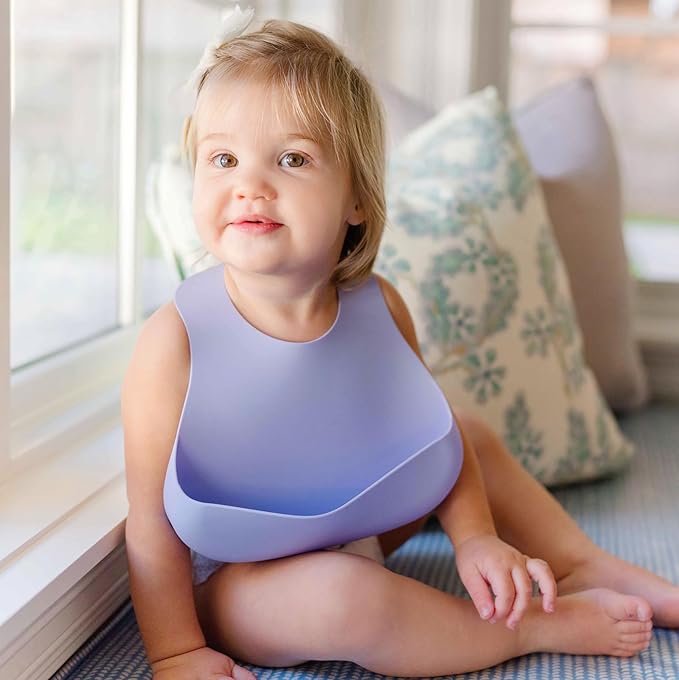 Magnetic Silicone Baby Bib ??Waterproof, Dishwasher Safe, BPA Free Food-Grade, Feeding Bib for Infants and Toddlers