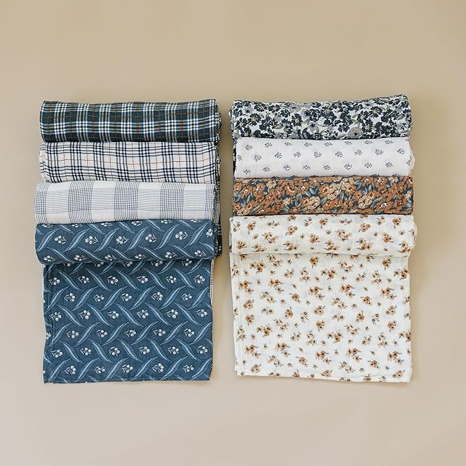 Mebie Baby Coastal Plaid Muslin Swaddle, Modern and Neutral Blanket for Baby Girl or Boy, Soft Newborn Wrap, 0-3 Month, Comfy Baby Essentials & Gifts