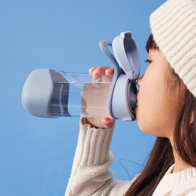 b.box 15oz Sport Spout Kids Water Bottle for School, Sports, Daycare - No-Straw Design for Easy Cleaning - Leakproof - Ergonomic Triangle Grip - Dishwasher Safe, BPA Free, PFAS Free - Chill Out