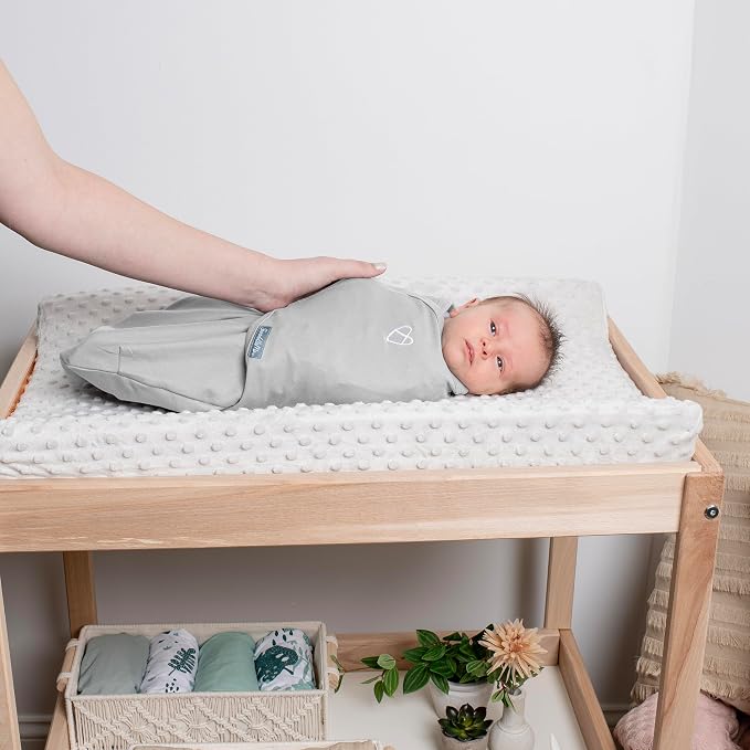 SwaddleMe by Ingenuity Original Swaddle, 100% Cotton, Improves Sleep & Calms Startle Reflex, 0-3 Months, 1.0 TOG, 3-Pack, Baby Swaddle Blanket - Criss Cross