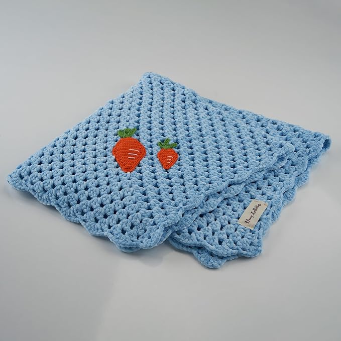 Handmade Baby Blanket with Crochet Carrot Design ??Warm, Soft and Playful Gift for Babies, Perfect for Crib, Stroller, Everyday Comfort and Baby Shower