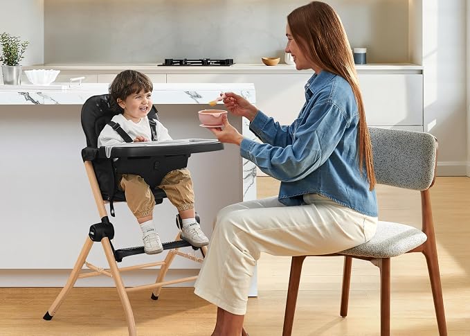 Delta Children - Jeep Dune Compact Travel High Chair - Slim Fold, Adjustable Tray and Footrest, Black