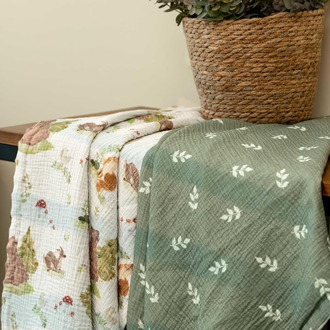 GLLQUEN BABY Blankets for Boys Girls, Soft Muslin Cotton Front Dotted Fleece Backing, Nursery Minky Crib Blanket for Infant Toddler, 30 x 40 inches Throw Blanket, Woodland Animals