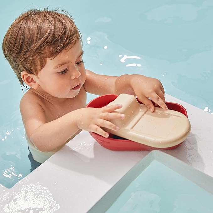 PlanToys® Cargo Ship Bath Toy for Toddlers | Floating Boat with Cargo Blocks for Water Play | Montessori Educational Toy | Eco-Friendly Bathtub Toys for Kids