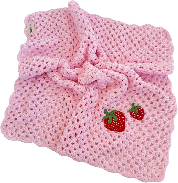 Handmade Baby Blanket with Crochet Strawberry Design ??Warm, Soft and Playful Gift for Babies, Perfect for Crib, Stroller, Everyday Comfort and Baby Shower