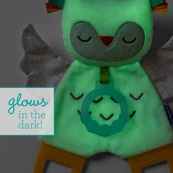 Infantino Glow-in-the Dark Cuddly Teether - Owl Soft Toy with 3 Textured Teethers, Fiddle Flags, Crinkle Sounds, Soft Material, On the Go Toy
