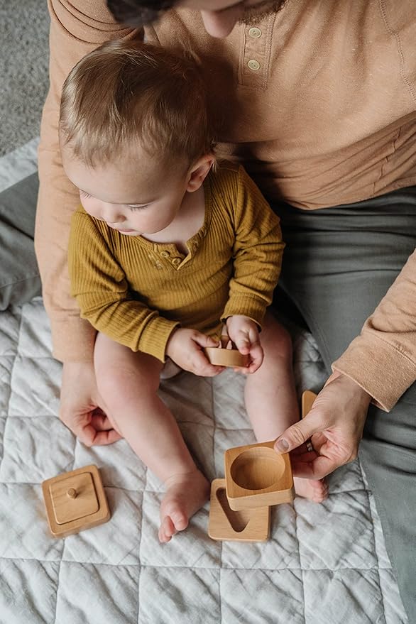 Montessori Shape Puzzle - Baby Puzzles for 1 Year Olds - Baby's First Puzzle - Knob Wooden Puzzles for Infant and Toddler - Geometric Shapes - 12 Months Babies First Shapes